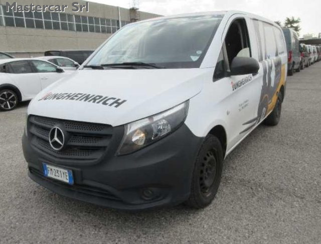 MERCEDES-BENZ Vito usata, con Airbag