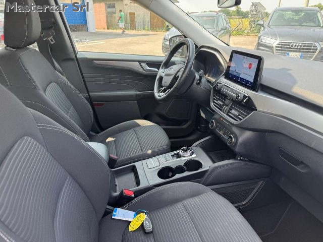 FORD Kuga usata, con Sistema di navigazione