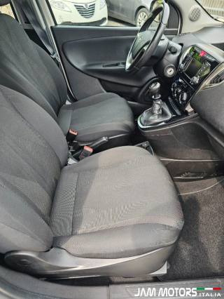 LANCIA Ypsilon usata, con ESP