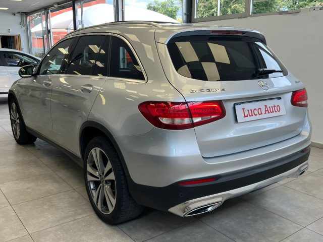 MERCEDES-BENZ GLC 220 usata, con Boardcomputer