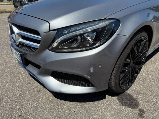 MERCEDES-BENZ C 200 usata, con Leve al volante