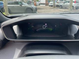 PEUGEOT 2008 usata, con Volante in pelle