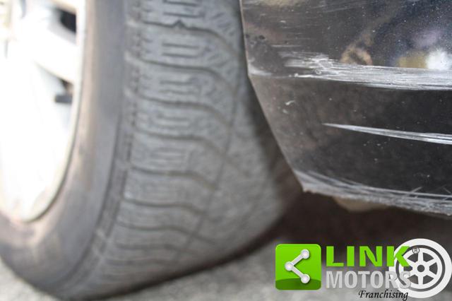 VOLKSWAGEN Golf usata, con ESP