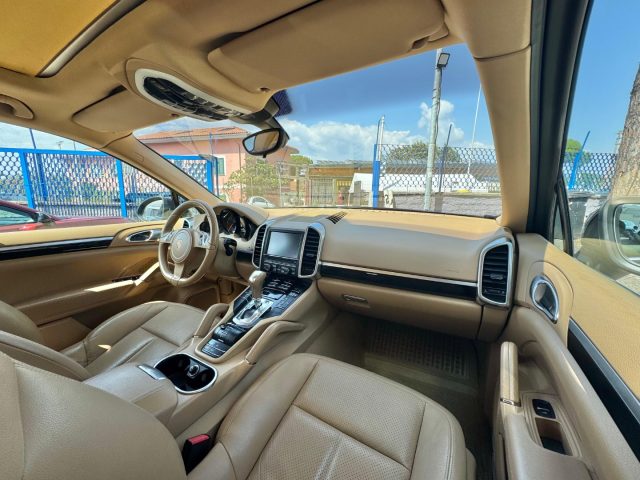PORSCHE Cayenne usata, con Controllo automatico clima