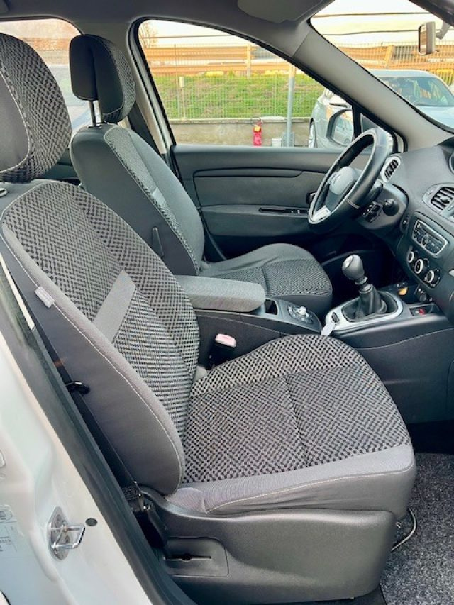 RENAULT Scenic usata, con Climatizzatore