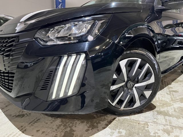 PEUGEOT 208 usata, con Alzacristalli elettrici