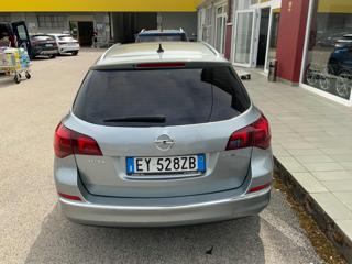 OPEL Astra usata, con Alzacristalli elettrici