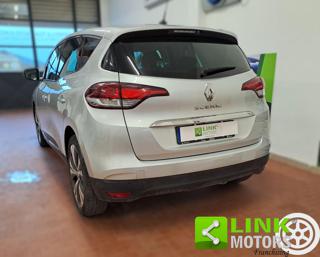 RENAULT Scenic usata, con Autoradio