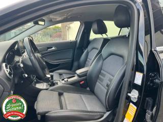 MERCEDES-BENZ GLA 180 usata, con Alzacristalli elettrici