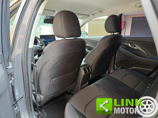 HYUNDAI i30 usata, con Autoradio digitale