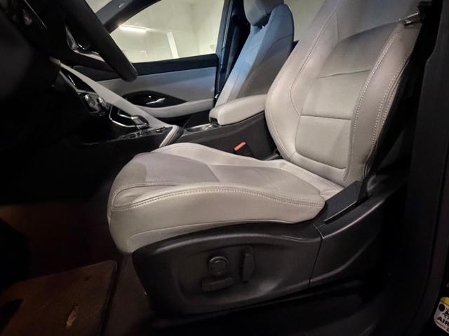 JAGUAR E-Pace usata, con Interni in pelle