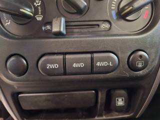 SUZUKI Jimny usata, con Sedile posteriore sdoppiato