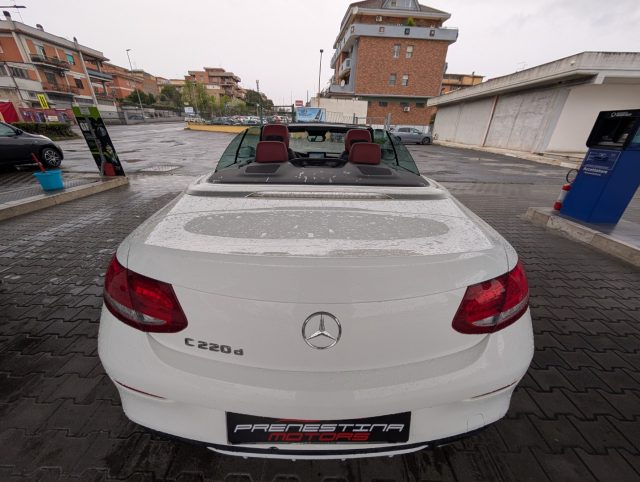 MERCEDES-BENZ C 220 usata, con Autoradio