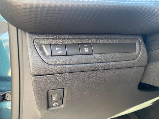 PEUGEOT 2008 usata, con Controllo trazione