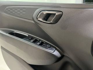 HYUNDAI i10 usata, con Sensore di luce