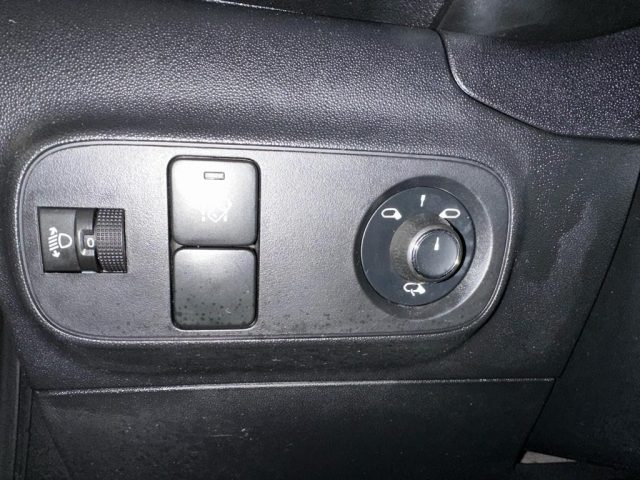 CITROEN C3 usata, con Controllo automatico clima