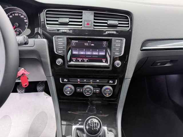 VOLKSWAGEN Golf usata, con Volante in pelle