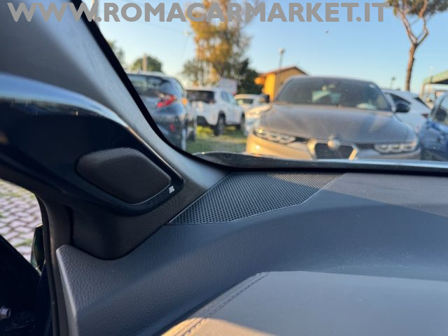 TOYOTA C-HR usata, con Interni in pelle