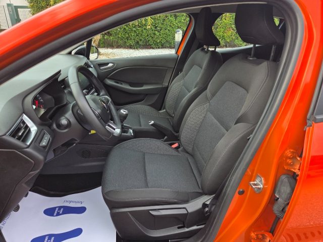 RENAULT Clio usata, con USB