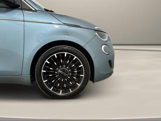 FIAT 500e usata, con Luci diurne