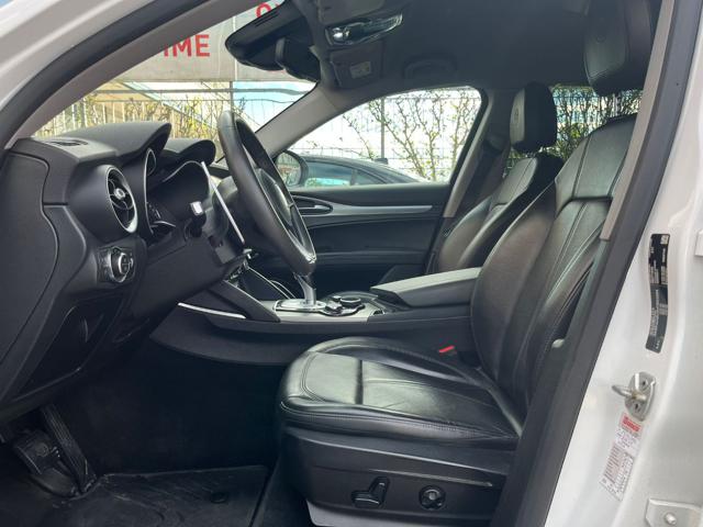 ALFA ROMEO Stelvio usata, con Autoradio
