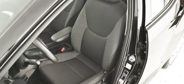 TOYOTA Yaris usata 53