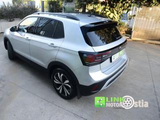 VOLKSWAGEN T-Cross usata 24