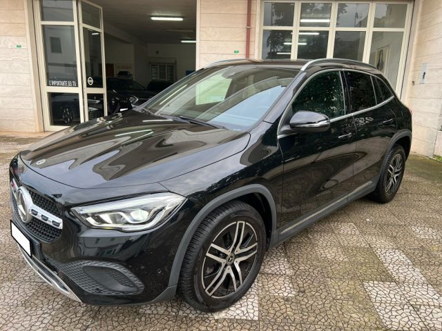 MERCEDES-BENZ GLA 180 usata 1