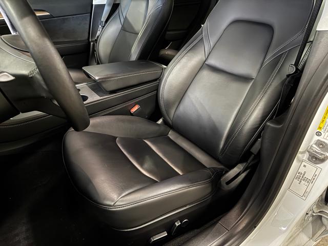 TESLA Model 3 usata, con Fendinebbia