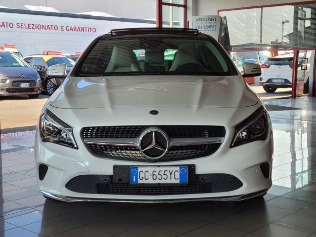 MERCEDES-BENZ CLA 180 usata, con Controllo elettronico della corsia