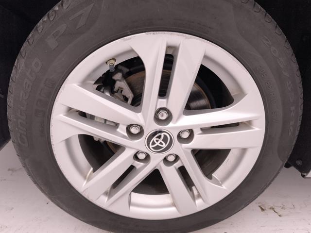 TOYOTA Corolla usata, con Fari LED