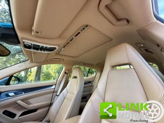 PORSCHE Panamera usata, con Lettore CD