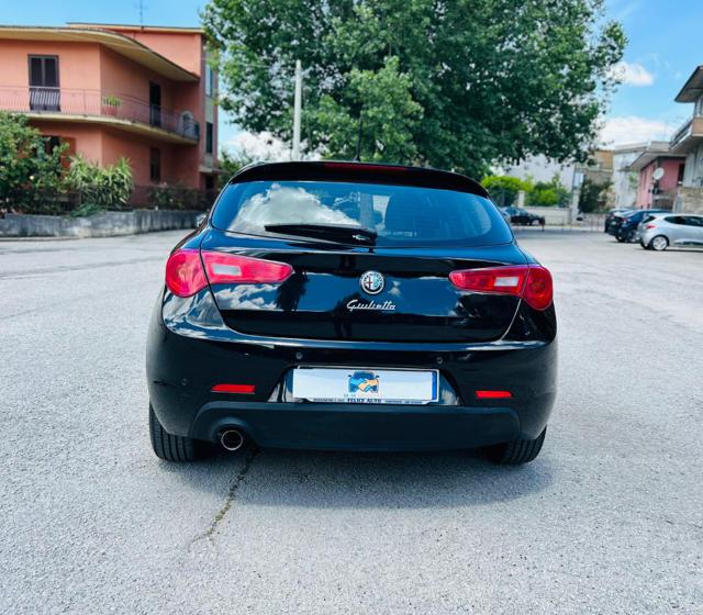 ALFA ROMEO Giulietta usata, con Airbag