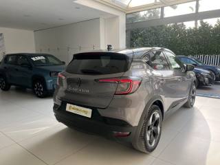 RENAULT Captur usata, con Volante in pelle