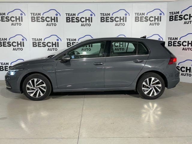 VOLKSWAGEN Golf usata, con Airbag laterali