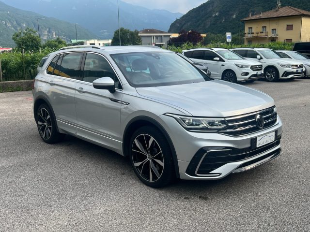 VOLKSWAGEN Tiguan usata, con Airbag