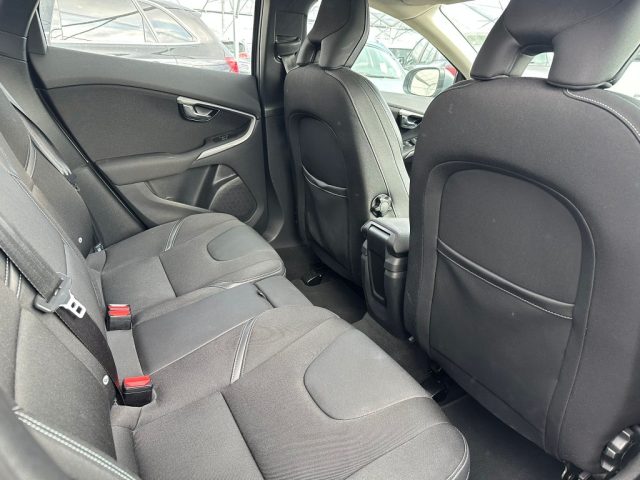 VOLVO V40 usata, con ESP