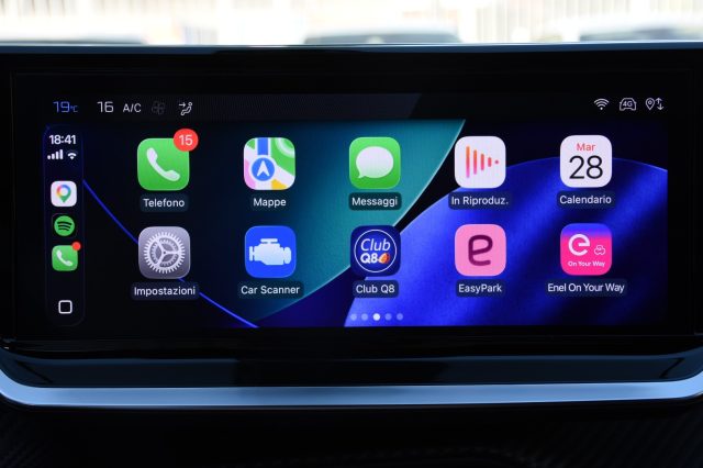 PEUGEOT 2008 usata, con Chiusura centralizzata telecomandata