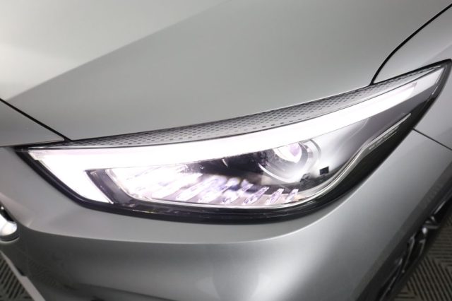 MG ZS usata 13