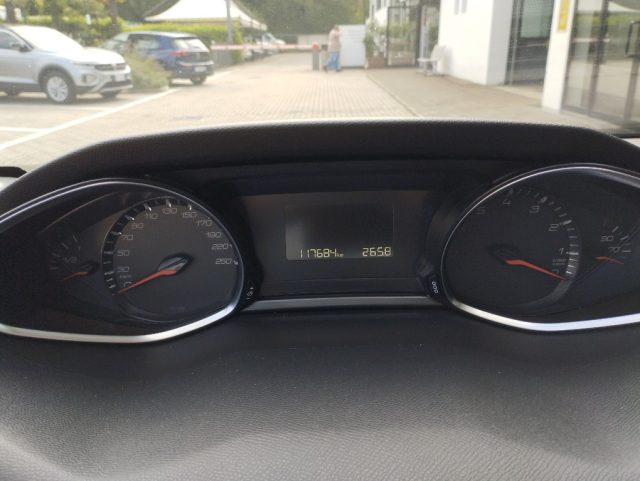 PEUGEOT 308 usata, con Volante in pelle