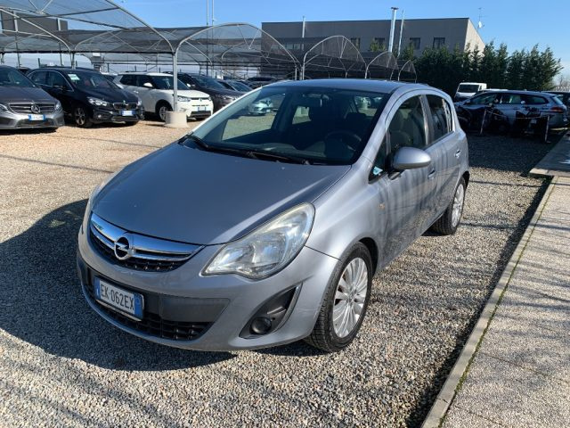 OPEL Corsa usata, con ABS