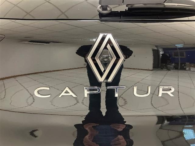 RENAULT Captur usata 22