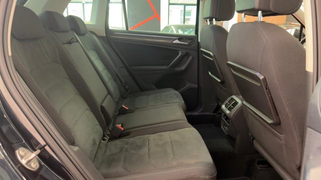 VOLKSWAGEN Tiguan usata, con Fendinebbia