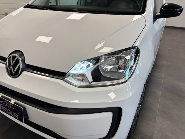 VOLKSWAGEN up! usata, con Vetri oscurati