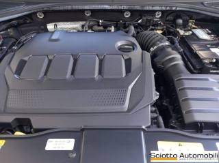 VOLKSWAGEN T-Roc usata, con Bluetooth