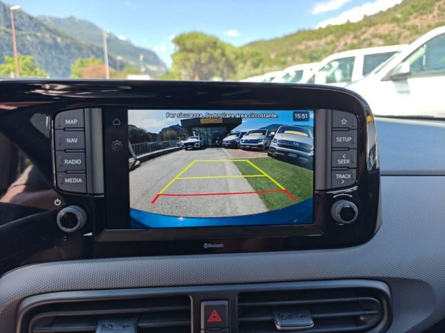 HYUNDAI i10 usata, con Specchietti laterali elettrici