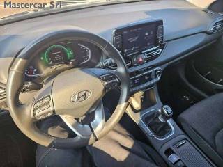 HYUNDAI i30 usata, con Park Distance Control