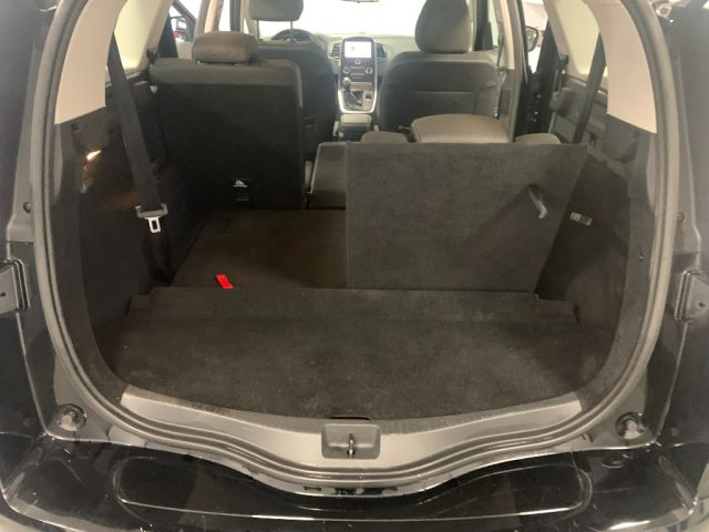 RENAULT Grand Scenic usata, con Sistema di navigazione