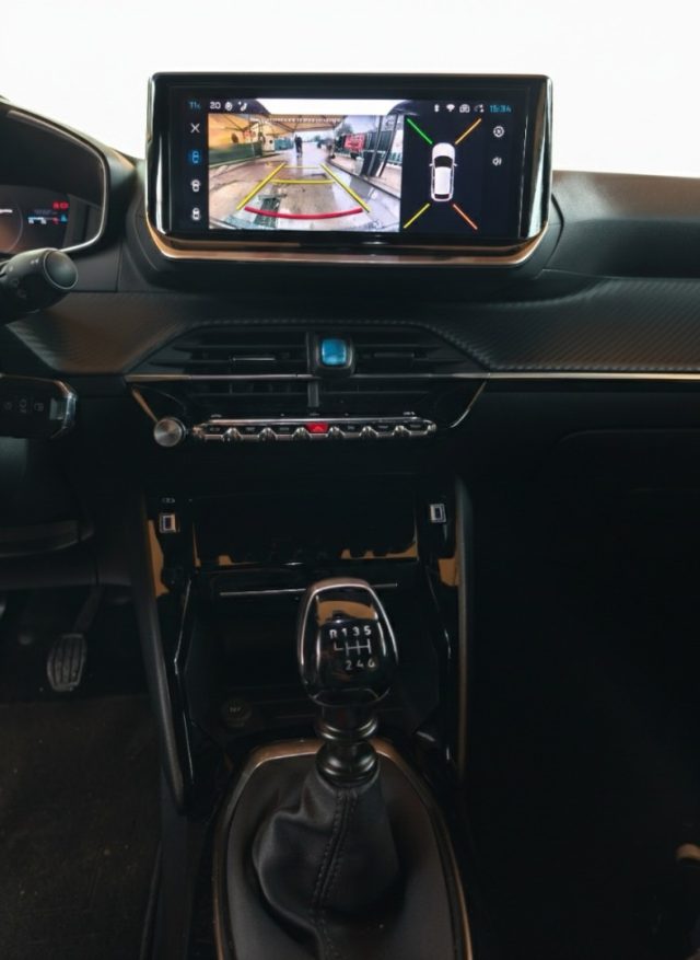 PEUGEOT 2008 usata, con Cerchi in lega