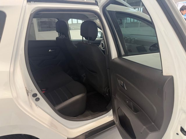 DACIA Duster usata 23